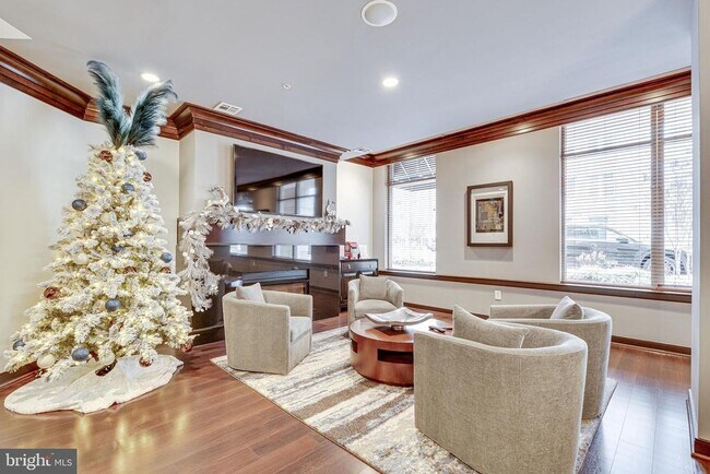 Building Photo - 12000 Market St