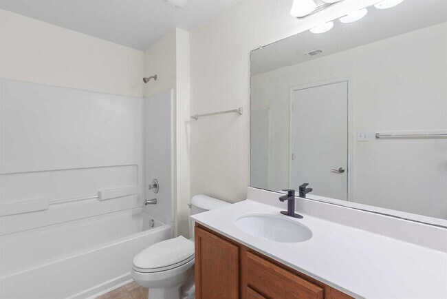 Building Photo - 11012 Culzean Dr