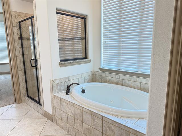 Building Photo - 4616 Vista Grande Dr