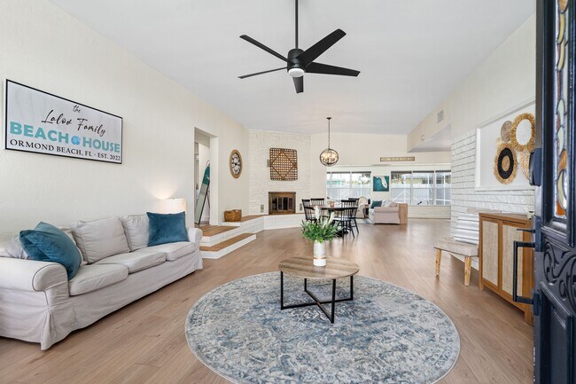 Building Photo - 94 Ivanhoe Dr