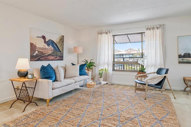 Building Photo - 100 Severn Ave