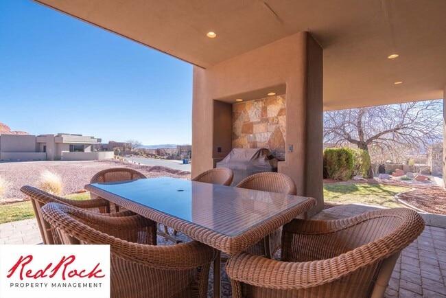 Building Photo - Incredible 4 Bedroom, 4 Bathroom FULLY FURNISHED Property in The Cliffs with a Private Pool! 18 M...