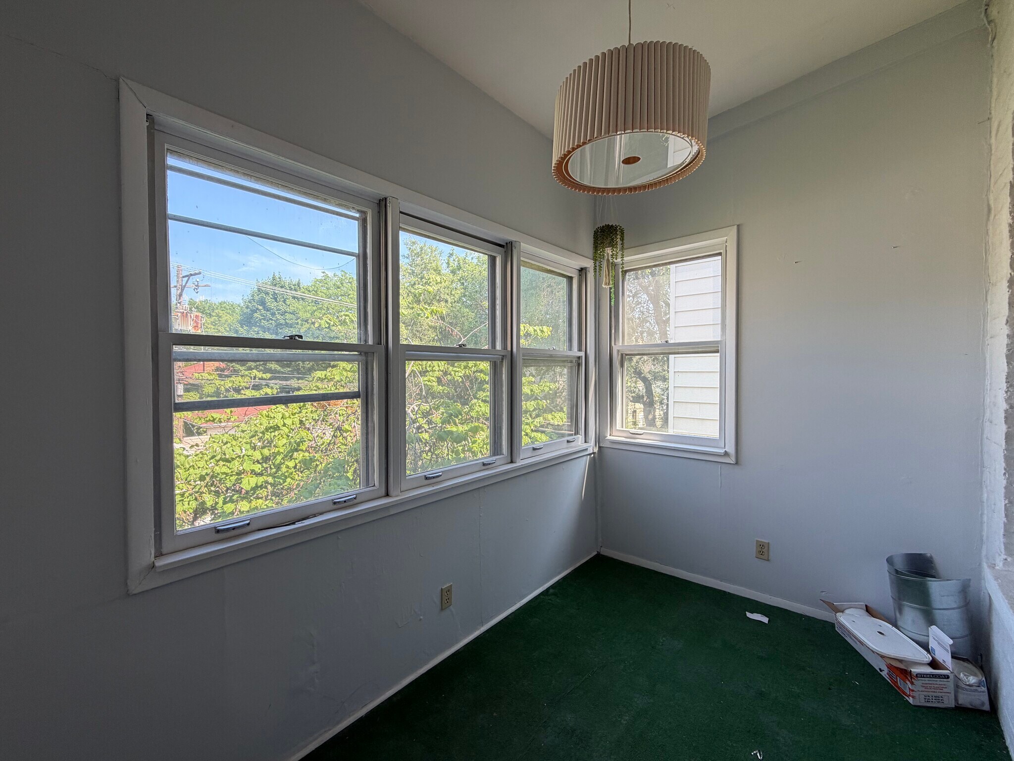 Building Photo - 4335 N Damen Ave