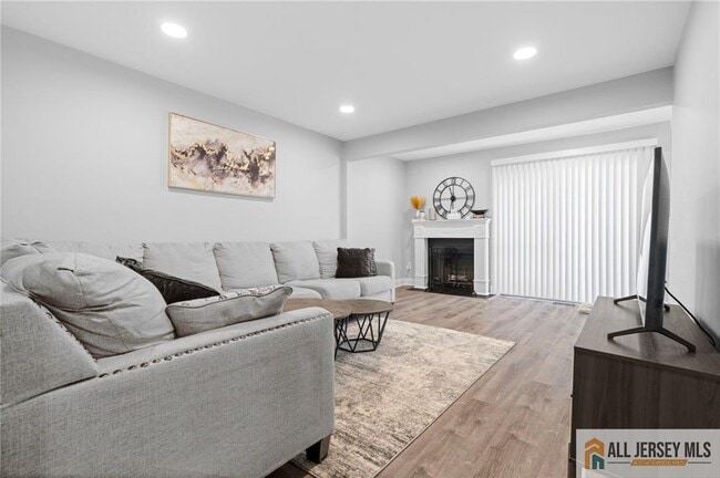 Building Photo - 3001 Revere Ct