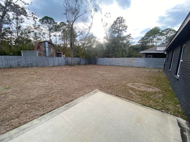 Building Photo - 6841 Nelson St