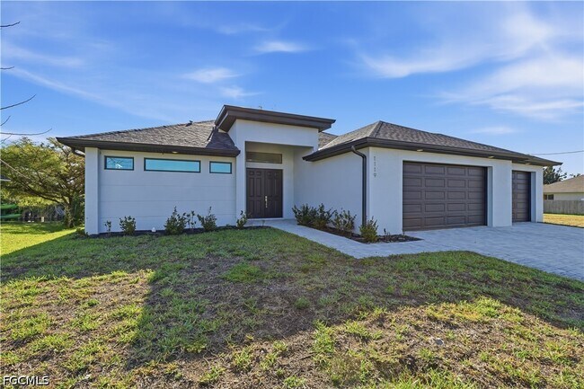 Building Photo - 1119 NW 28th Pl