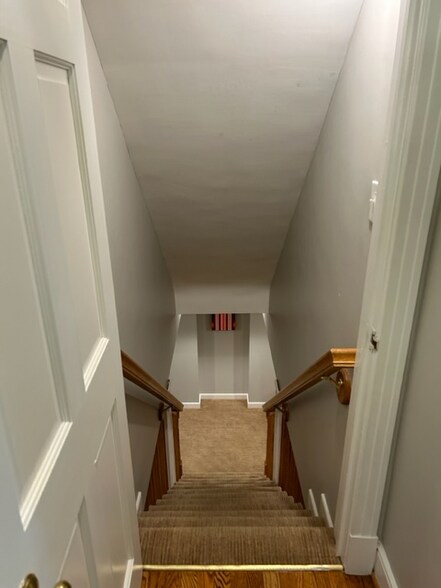 Building Photo - 5400 Dorchester Rd