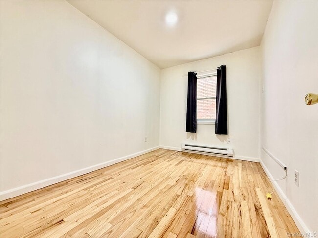 Building Photo - 20-14 College Point Blvd