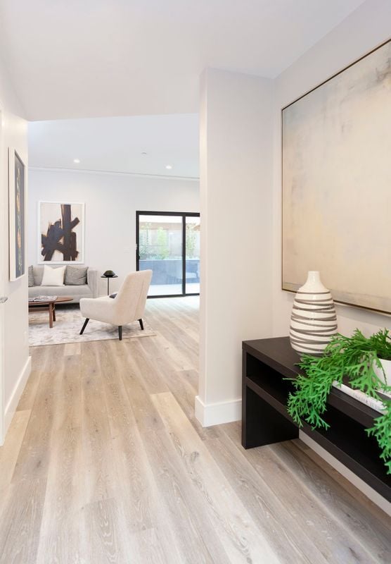 Building Photo - 1059 Elm Ave