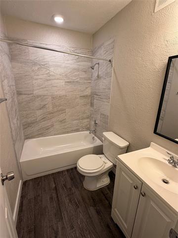 Building Photo - 831 Netherland Dr