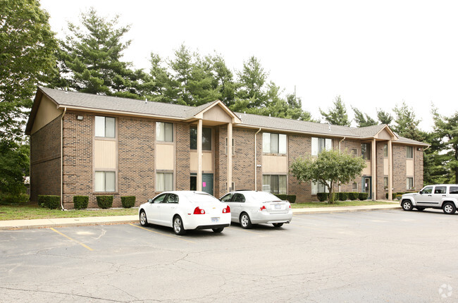 Primary Photo - Carriage House