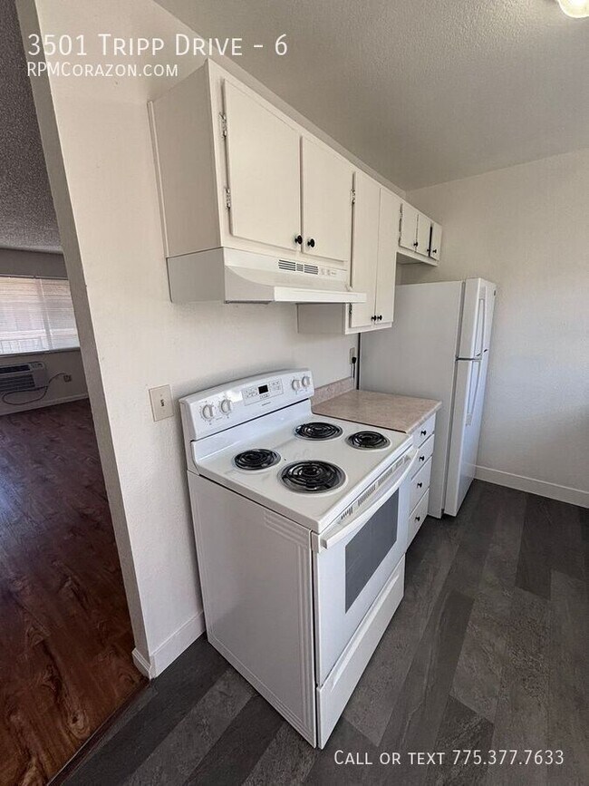 Building Photo - 3501 Tripp Dr