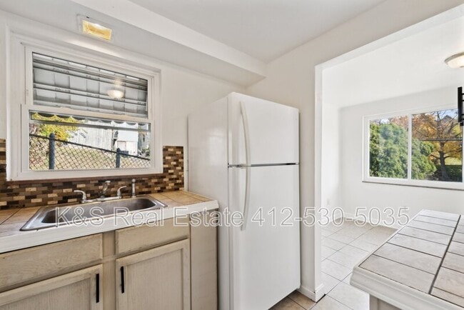 Building Photo - 1612 Patterson St