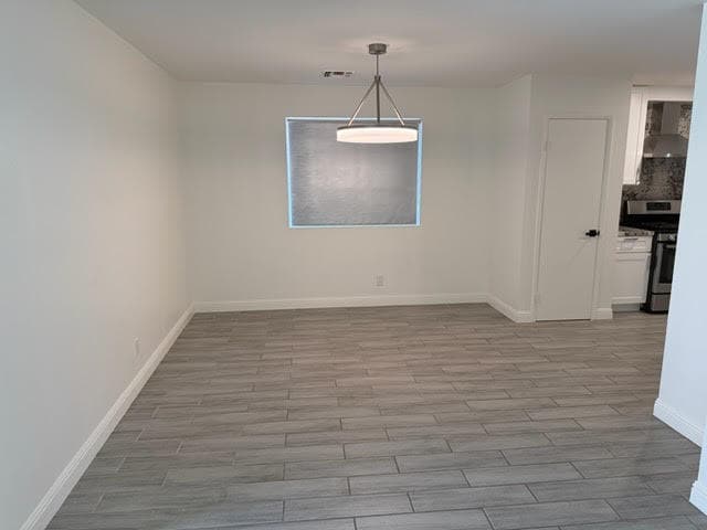 Building Photo - 51345 Avenida Velasco