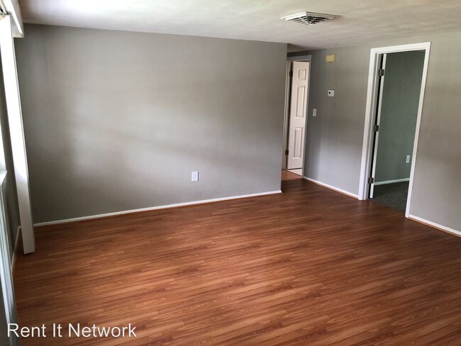 Building Photo - 3 br, 2 bath House - 5217 Greenwood St
