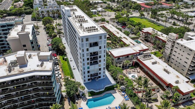 Building Photo - 1500 N Ocean Blvd