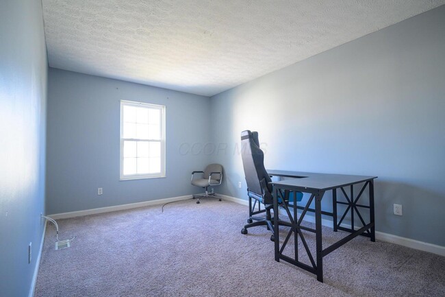 Building Photo - 961 Philadelphia Dr