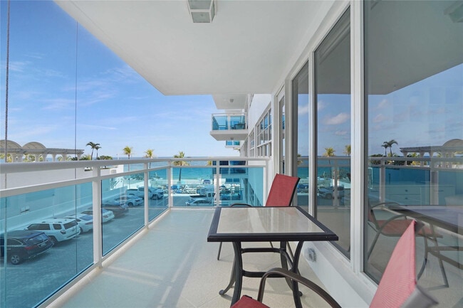 Building Photo - 3430 Galt Ocean Dr
