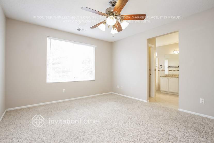 Building Photo - 5364 Goshawk St