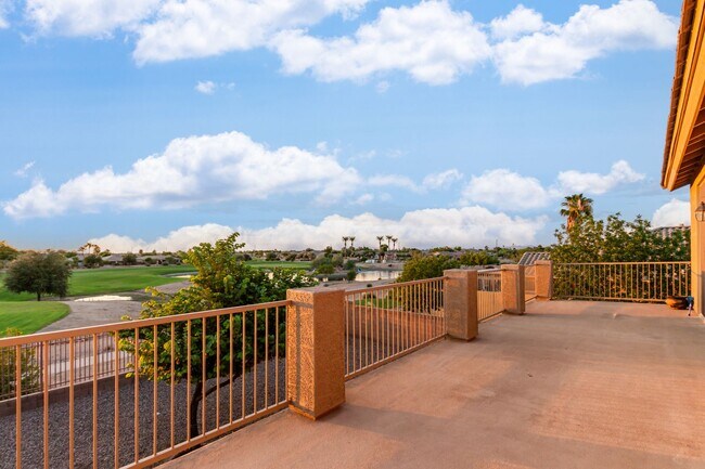 Building Photo - Gorgeous Golf Course Views in Gilbert, AZ!  MOVE-IN SPECIAL:  FIRST MONTH FREE!!!
