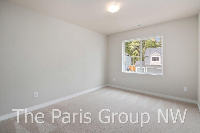 Building Photo - 2122 83rd Ave E