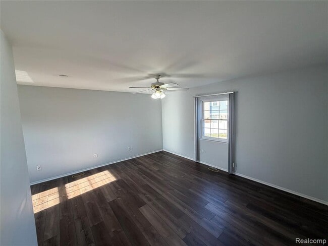 Building Photo - 20923 W Glen Haven Cir