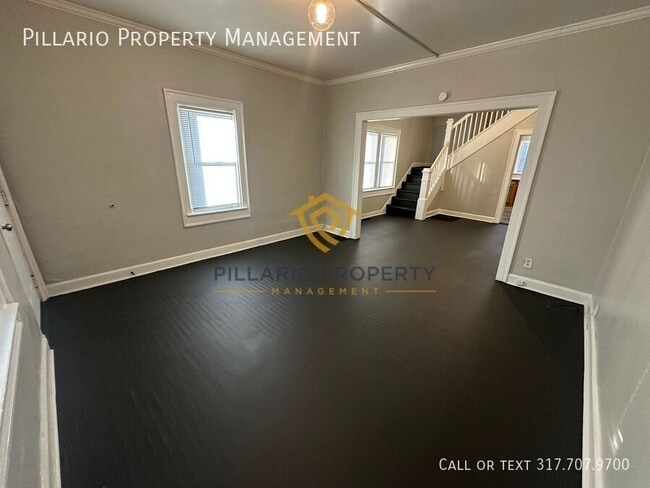 Building Photo - 28 N LaSalle-