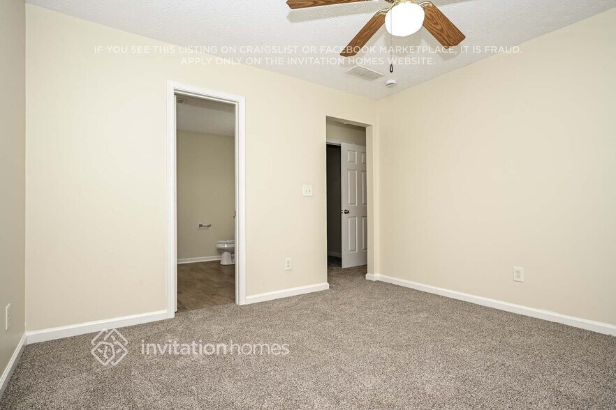 Building Photo - 4065 Mission Way