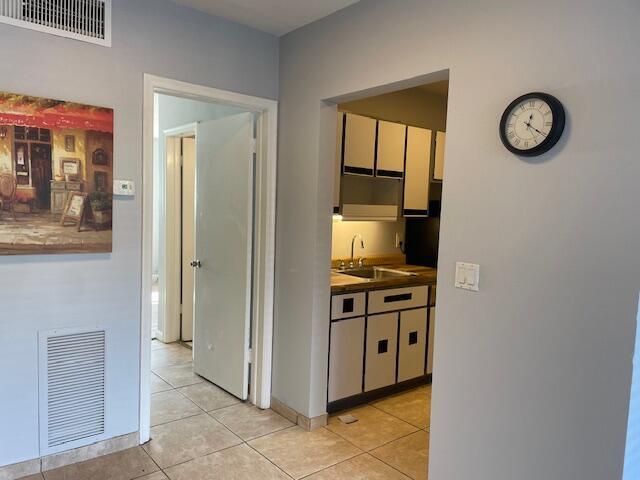 Building Photo - 2309 S Federal Hwy