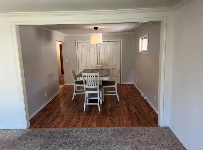 Building Photo - 4455 S Griffin Ave