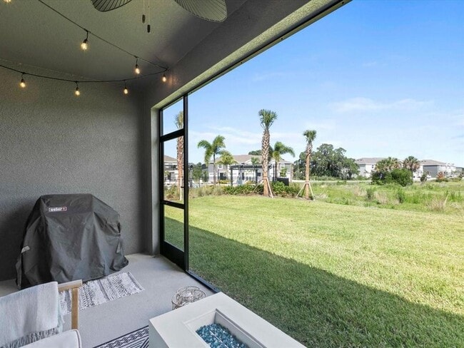 Building Photo - 8689 Milestone Dr