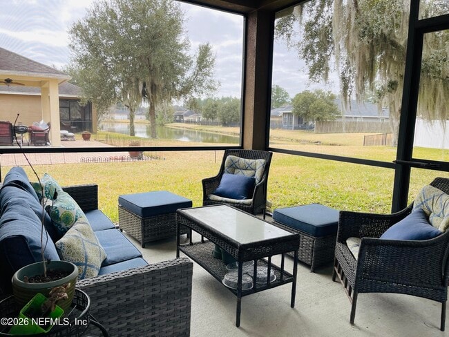 Building Photo - 15792 Bainebridge Dr