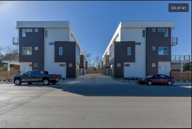 Building Photo - 1801 E 2nd St