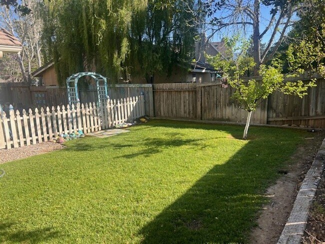 Building Photo - Exceptional Viborg Estates Home Near Downtown Solvang