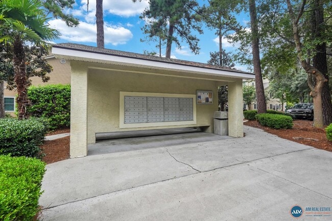Building Photo - 1BR / 1BA Condo in Gated Summer House Comm...