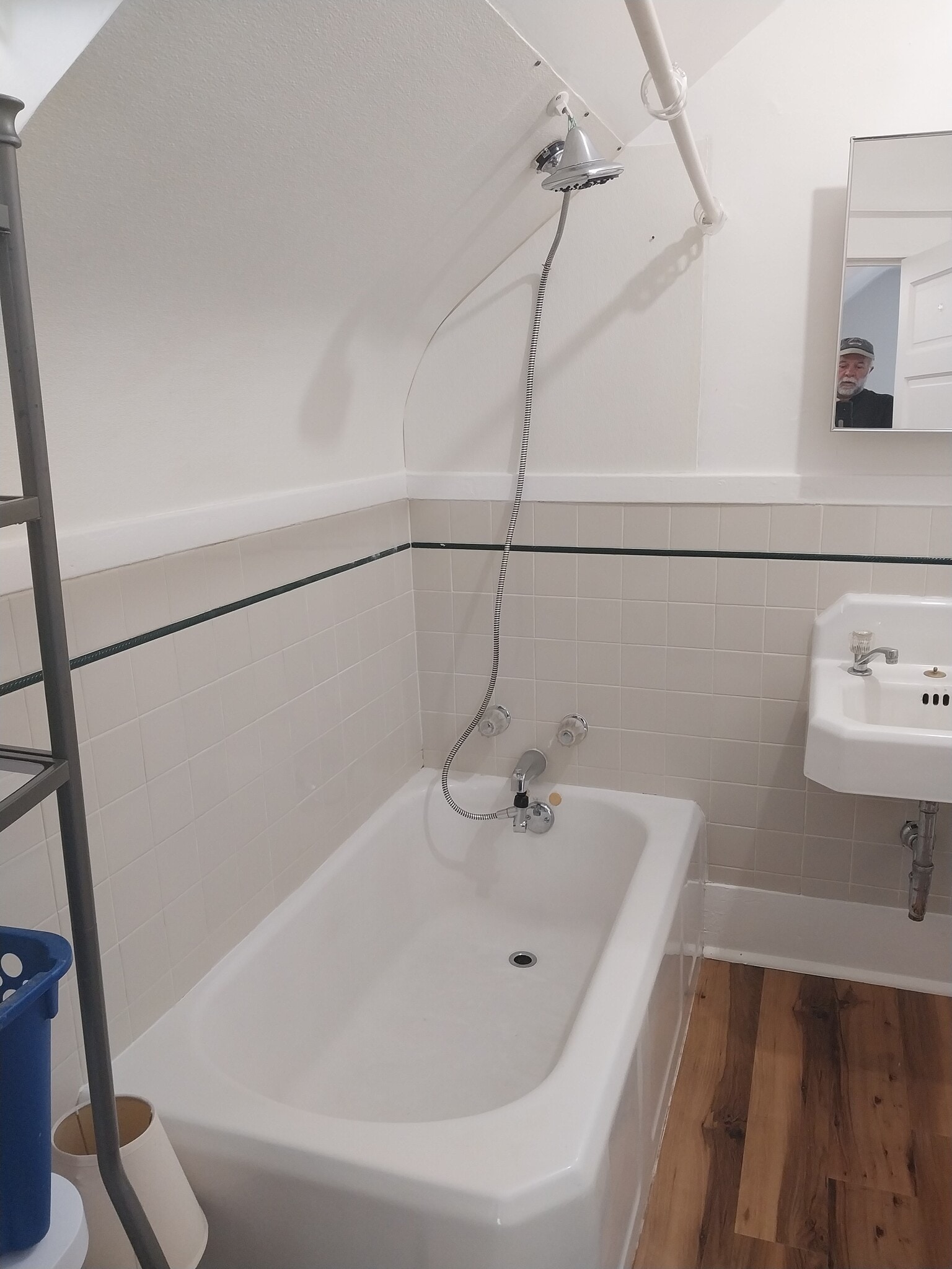 Bathroom - 410 W Columbia Ave