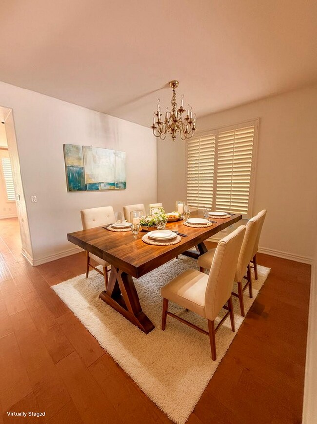 Building Photo - Spacious 5 Bed (4bed+Bonus room)/3 Bath 3000sq ft home in Laguna Niguel Guard Gated Community