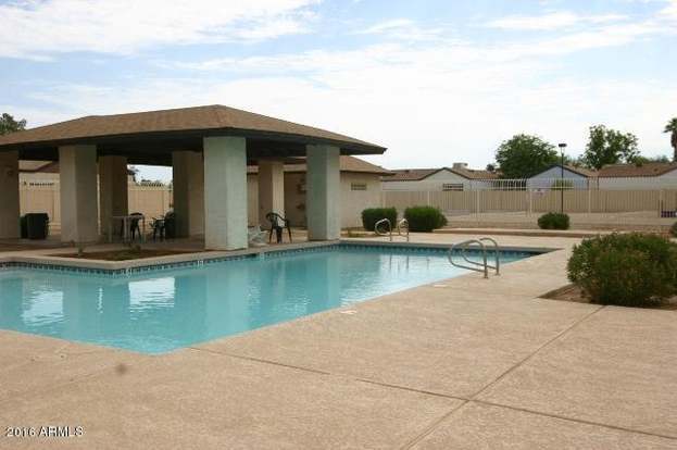 Building Photo - 16202 S Pine St