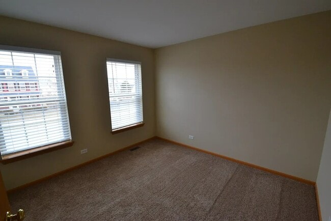 Building Photo - 10569 Lancaster St