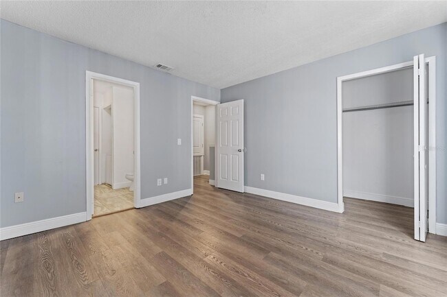 Building Photo - 3108 Windover Ave