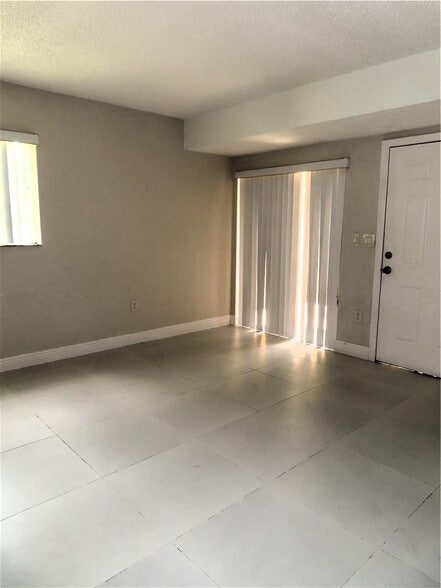 Building Photo - 13894 SW 65th Ter