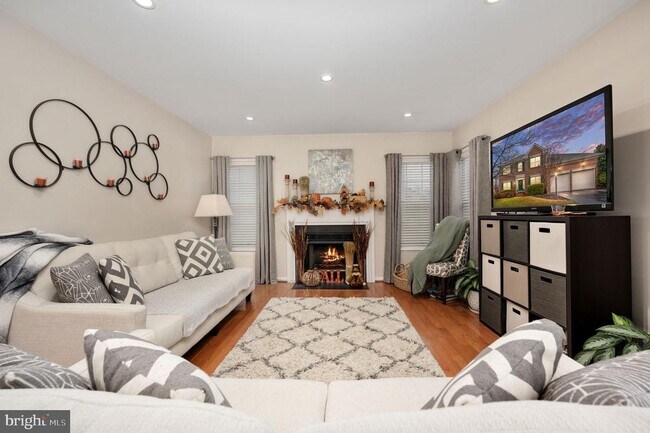 Building Photo - 13731 Bridlewood Dr