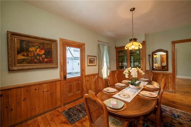 Building Photo - 41 Chapel St