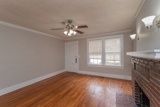 Building Photo - Beautiful brick cottage on Central Avenue ...