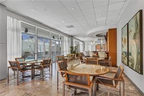 Building Photo - 3338 Peachtree Rd NE