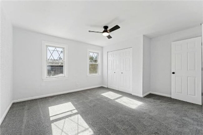 Building Photo - 233 E 19th Ave