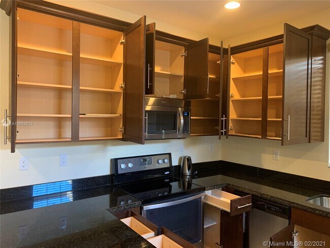 Building Photo - 14657 SW 14th St