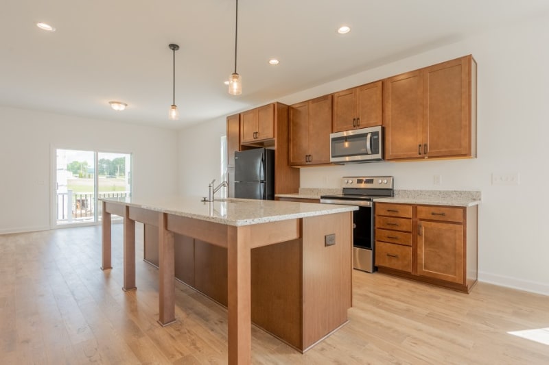 Building Photo - 1041 Balsam Ln