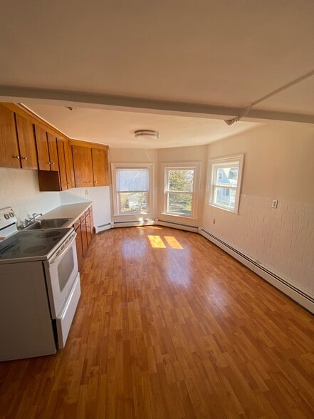 Spacious Kitchen - 55 Grove St