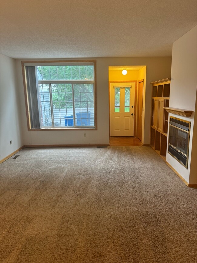 Building Photo - 4275 Merrimac Lane North